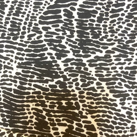 Roz & Ali Black and Cream Abstract Print Maxi Skirt NWT - Picture 9 of 9